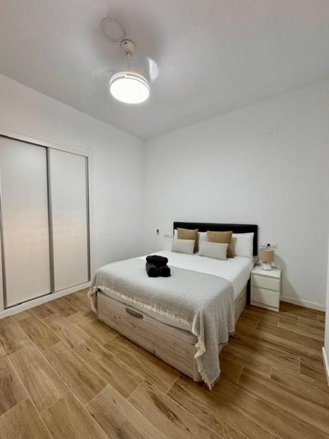 Apartamento Jardin Del Mar Малага Экстерьер фото
