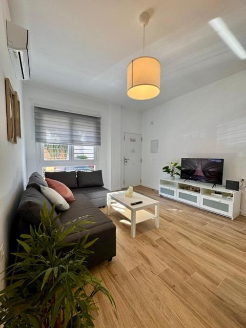 Apartamento Jardin Del Mar Малага Экстерьер фото
